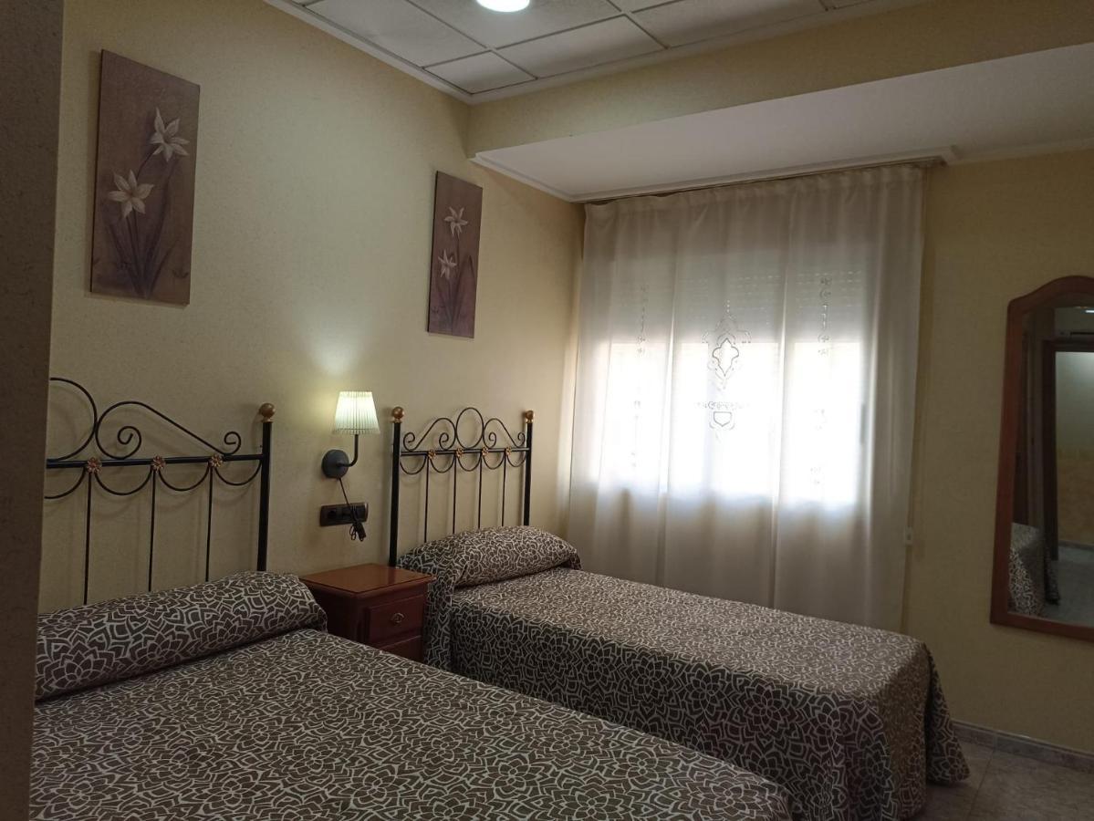 Hotel Beatriz บูร์เรียนา ภายนอก รูปภาพ
