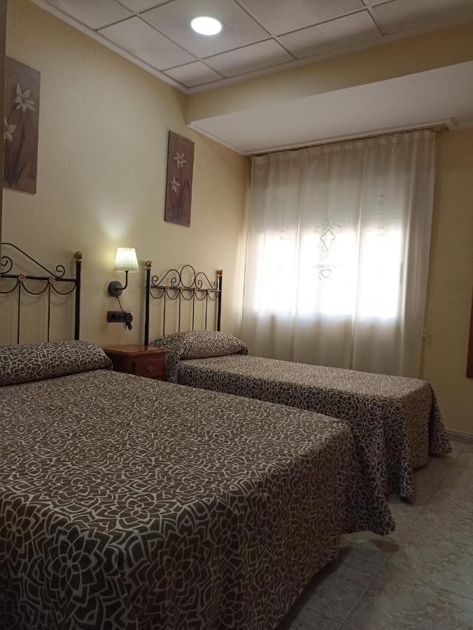 Hotel Beatriz บูร์เรียนา ภายนอก รูปภาพ