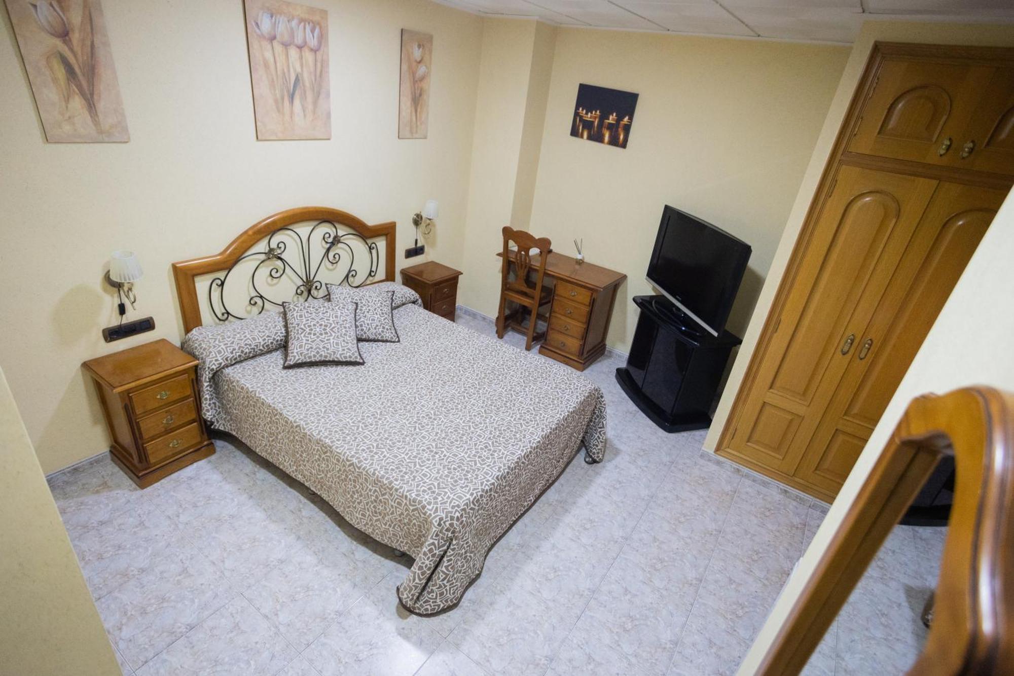 Hotel Beatriz บูร์เรียนา ภายนอก รูปภาพ