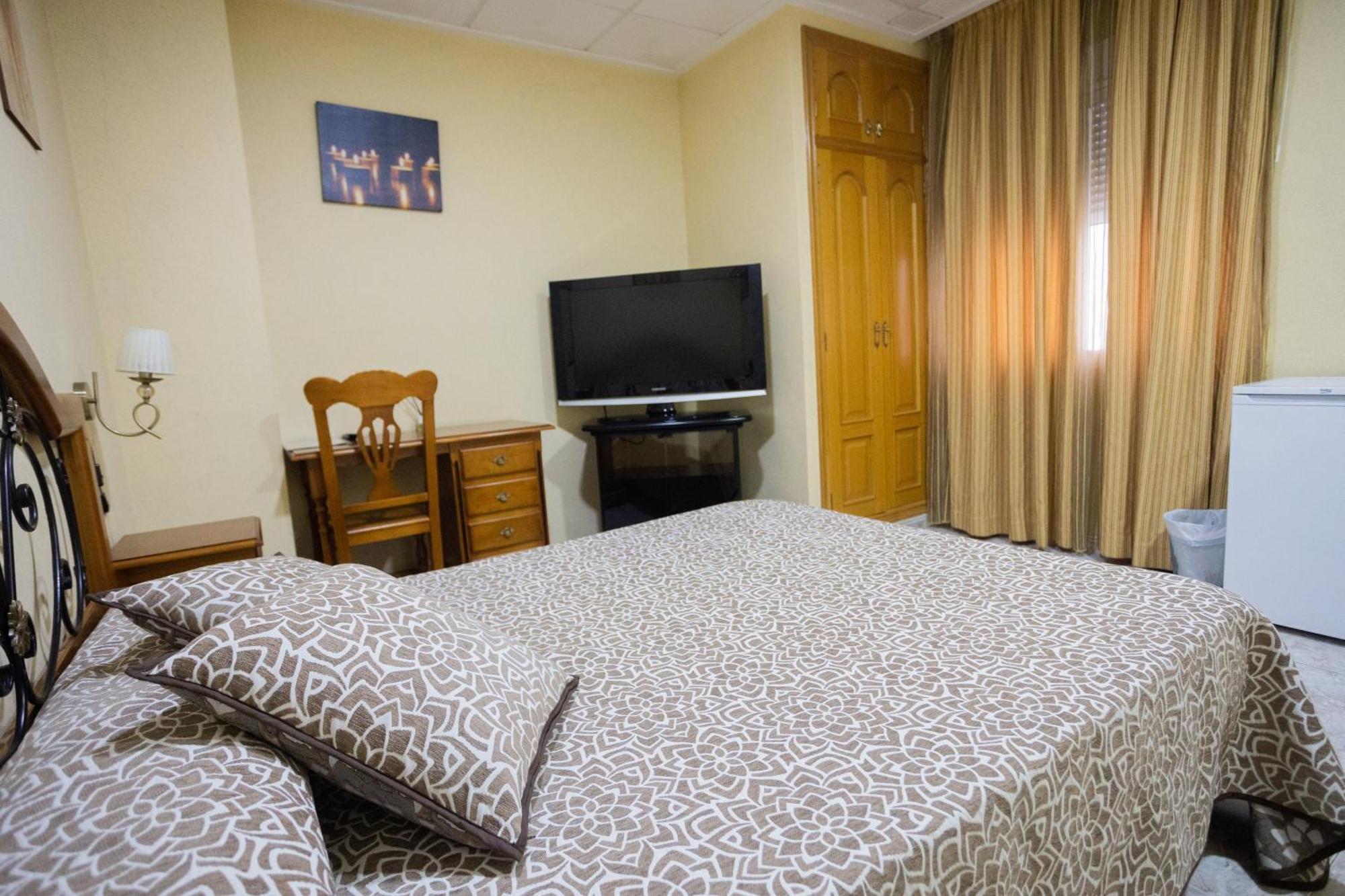 Hotel Beatriz บูร์เรียนา ภายนอก รูปภาพ