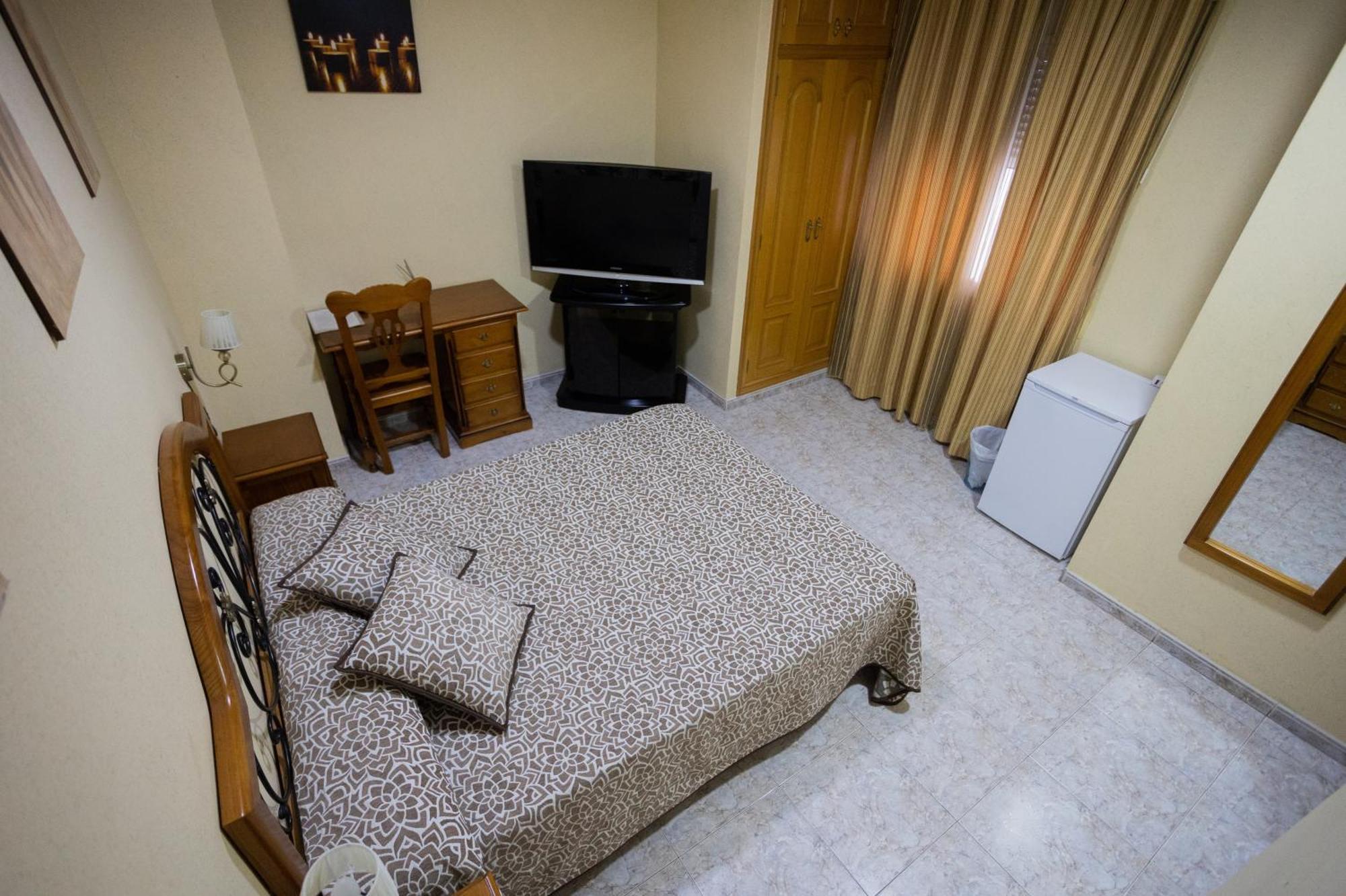 Hotel Beatriz บูร์เรียนา ภายนอก รูปภาพ