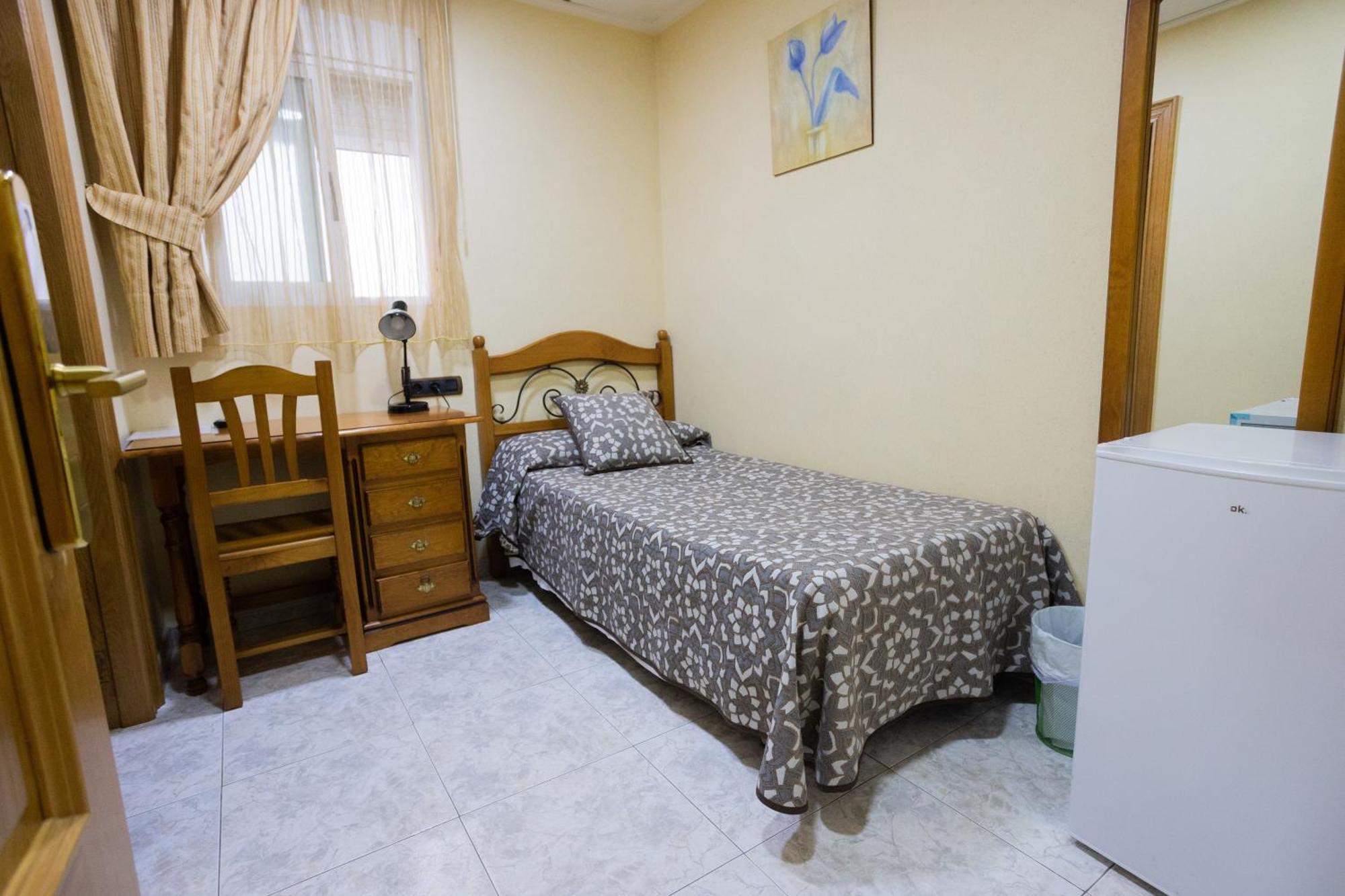 Hotel Beatriz บูร์เรียนา ภายนอก รูปภาพ