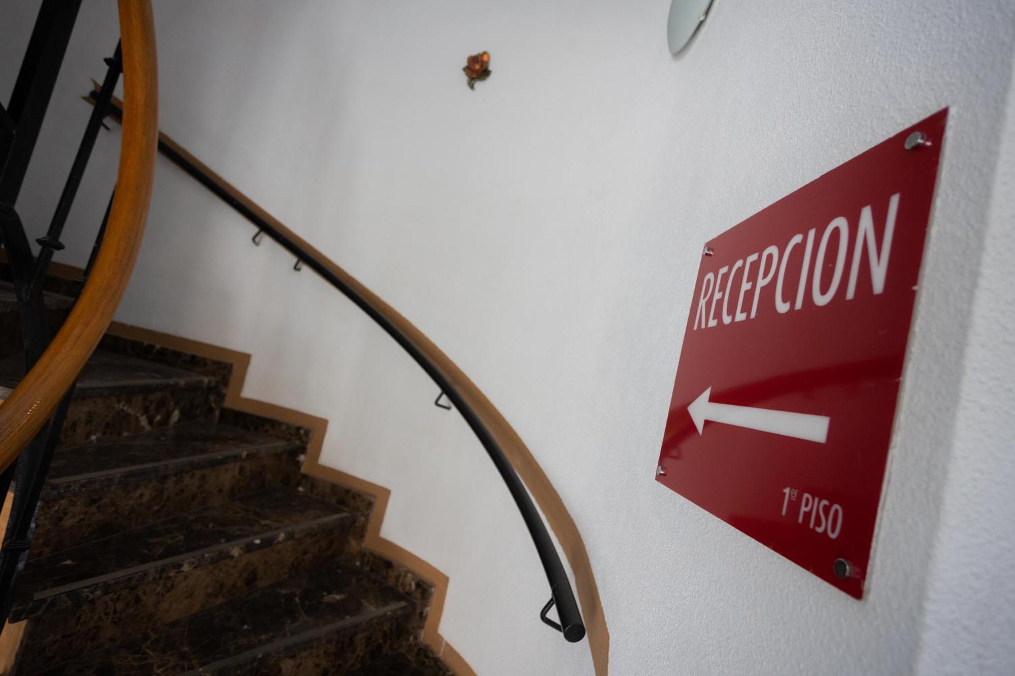 Hotel Beatriz บูร์เรียนา ภายนอก รูปภาพ